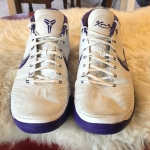 Kobe A.D. Mid